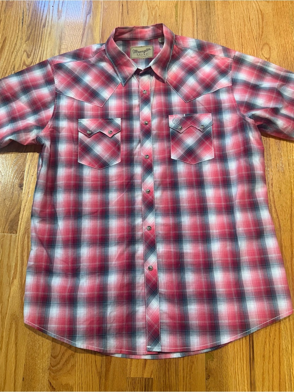 Wrangler Retro Red Plaid Short-Sleeve Western Button-Down